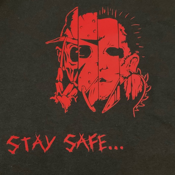 Stay Safe… Mask Up! Jason🔪Freddy🏒LeatherFace🪚 Horror Squad Youth Tee Small - Picture 3 of 4
